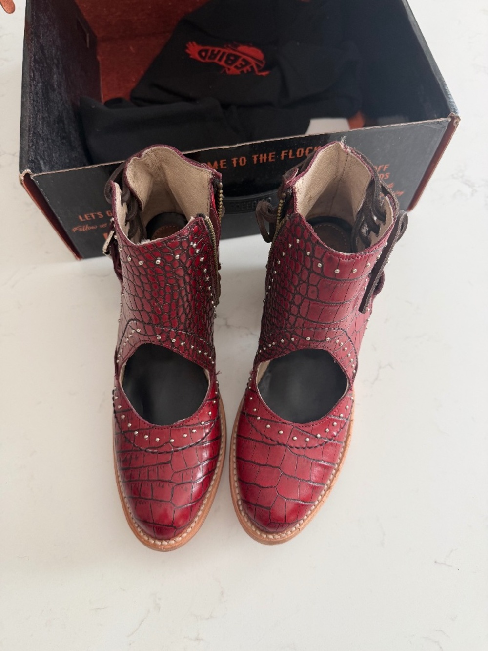 NEW Freebird Desert Red Croc Boots Women's Size 8 NIB Never Worn Leather